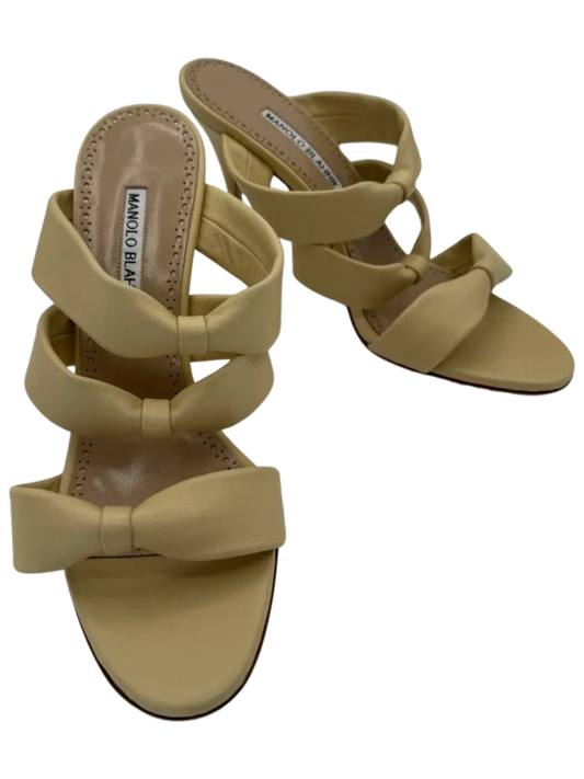 *NEW* Manolo Blahnik Gyrica sandals - Size 39.5
