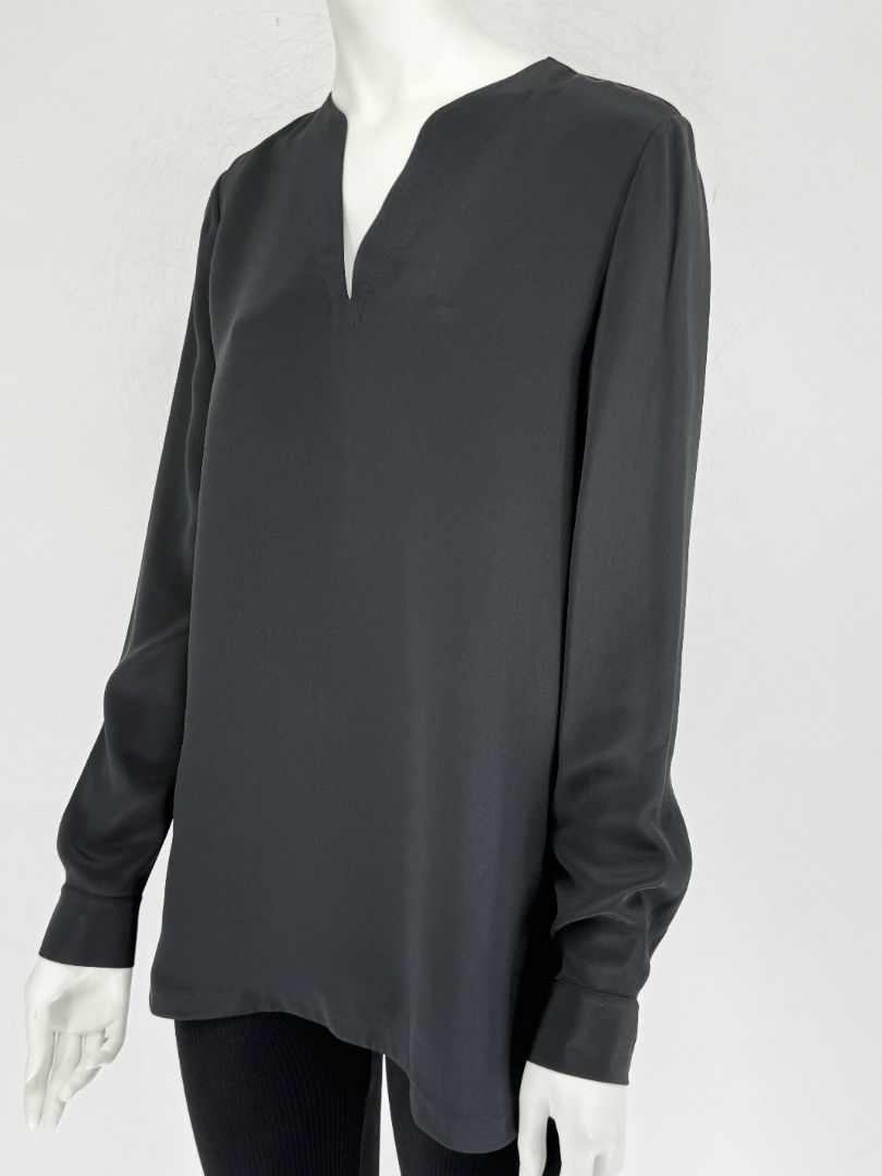 Loro Piana Black Silk Tunic Blouse – Size IT 44 (US 8/Medium)