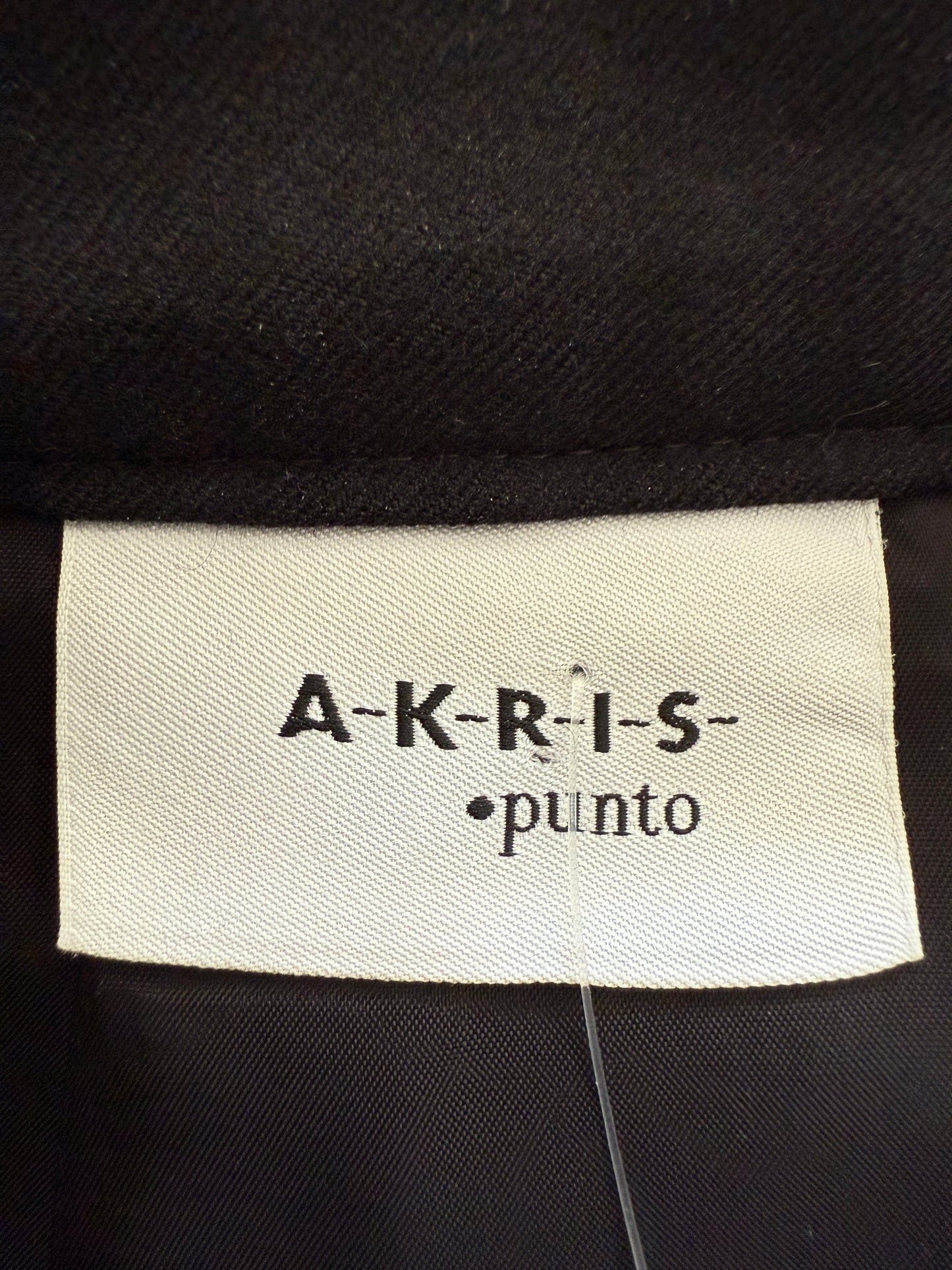 Akris Punto Black Wool Skirt – Size US 12 / FR 44 / DE 42