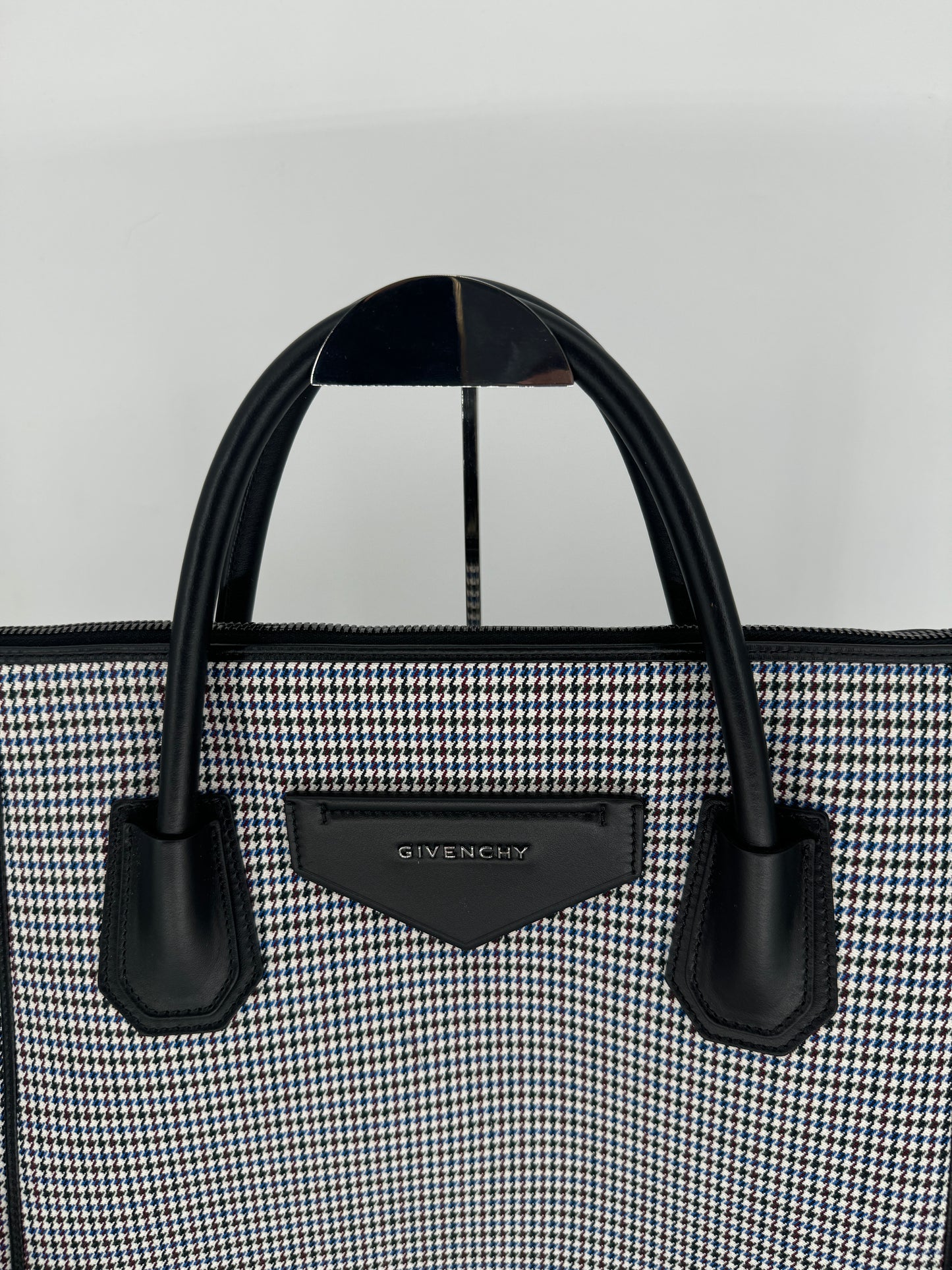 Givenchy Houndstooth Soft Antigona Weekend Tote