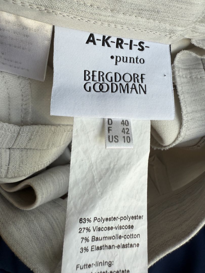 Akris Punto Light Grey Mélange Blazer & Pants Suit Set – Size US 10