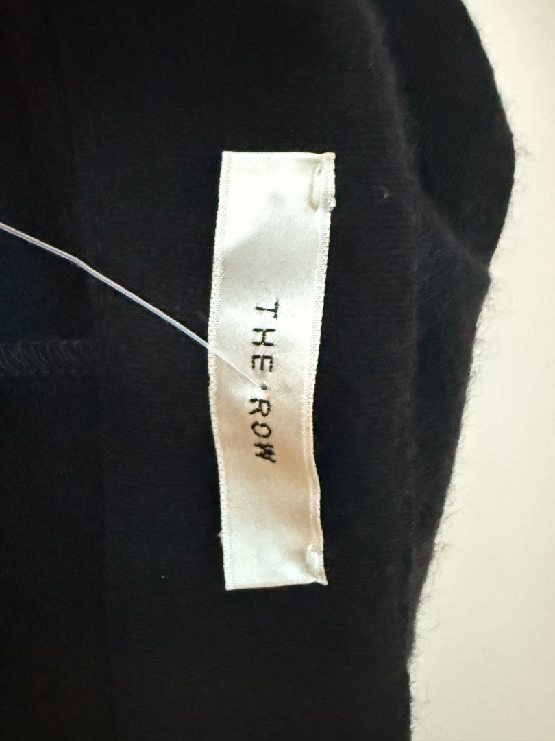 The Row Black Long Sleeve Boat Neck Pullover – Size XS