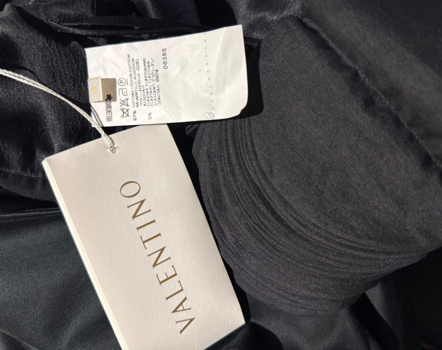 Valentino Black Sculpted Sleeve A-Line Dress – Size 4 (IT 40) – NWT