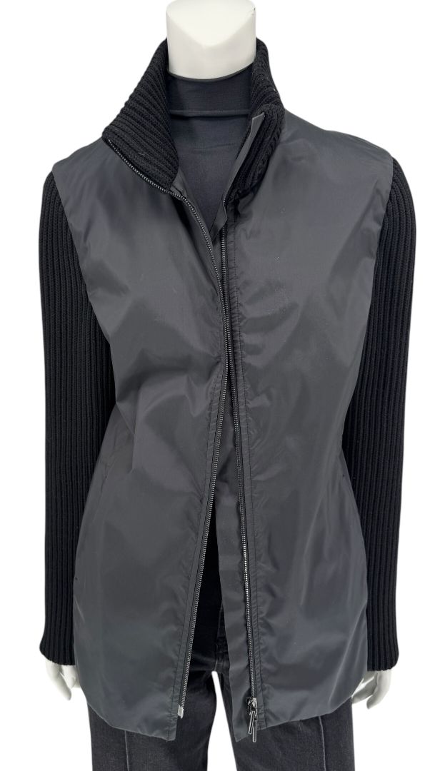 Akris Punto Black 2-in-1 Convertible Jacket – Size 10