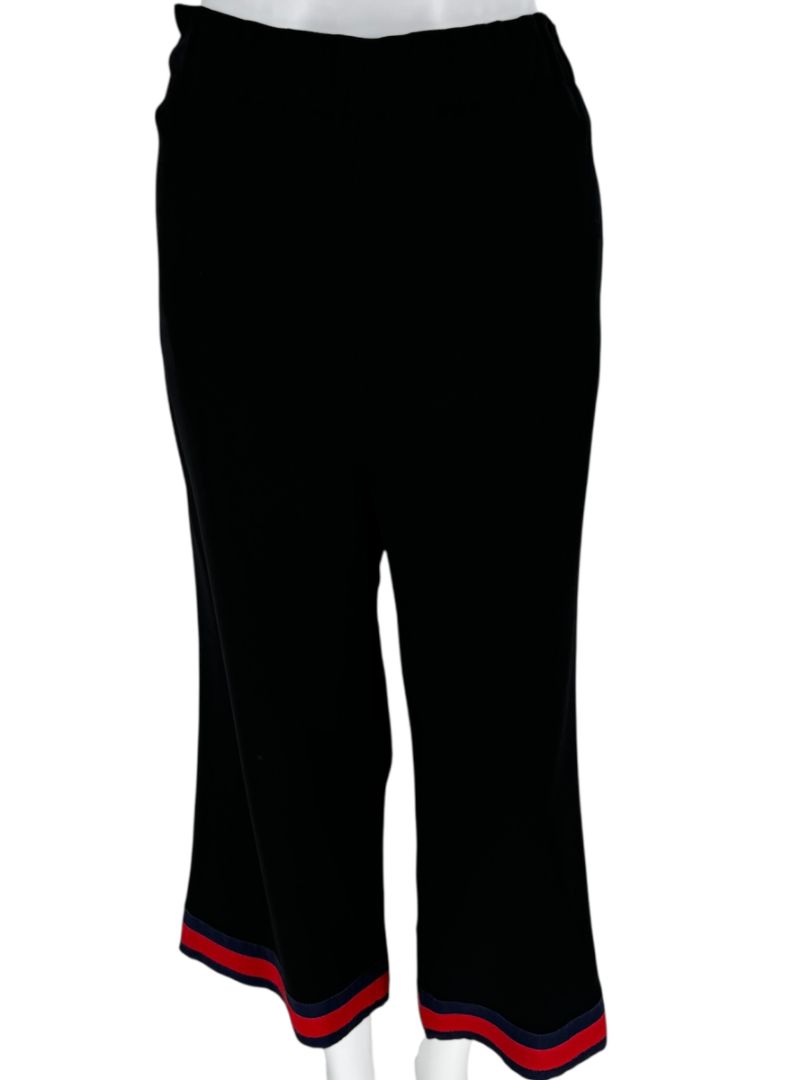 Gucci Black Viscose Wide-Leg Cropped Pants – Size 42