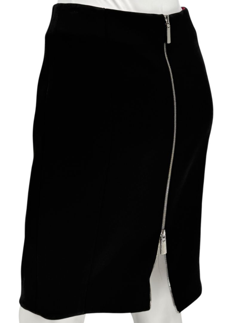 Pamella Roland Black Pencil Skirt with Grommet Detail – Large