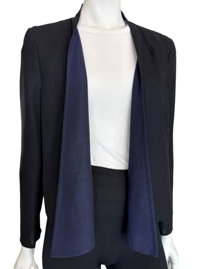 Akris Bergdorf Goodman Linen-Blend Cropped Open Jacket – Black & Navy – Size US 10