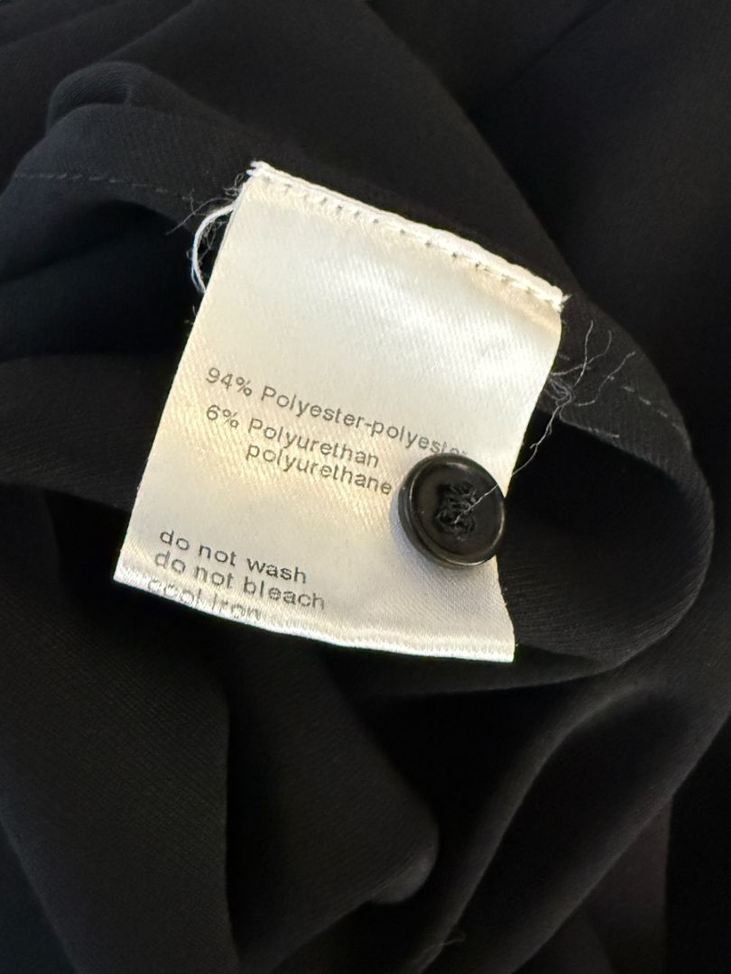 Akris Punto Black Sleeveless Scalloped Detail Tunic Top – Size 10