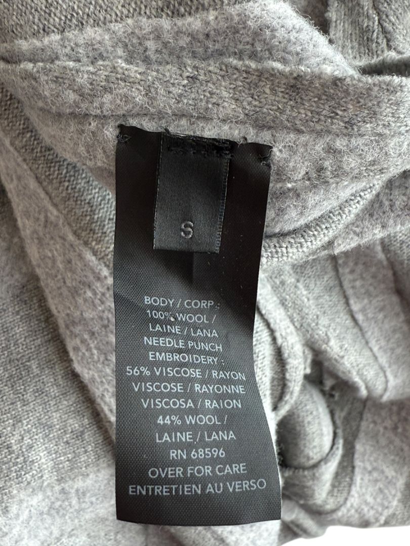 Donna Donna Karan Gray Wool-Blend Oversized Sweater – Size S