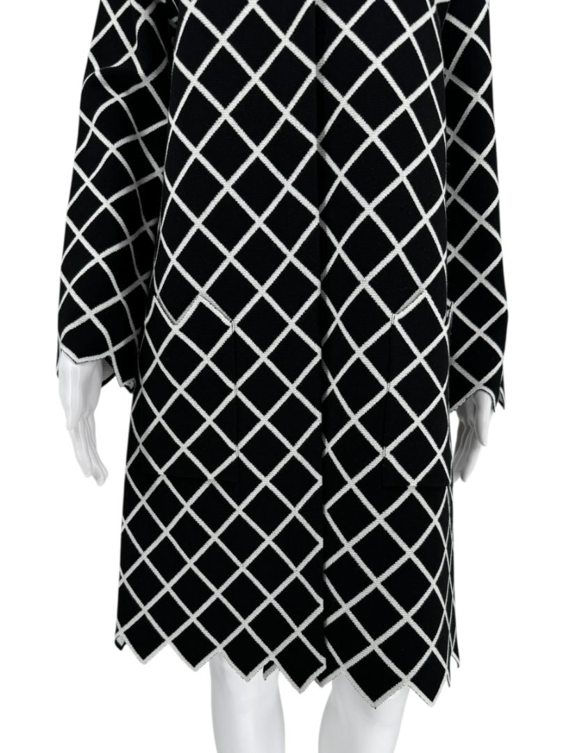 Oscar de la Renta Black & White Diamond-Pattern Knit Coat - Size M
