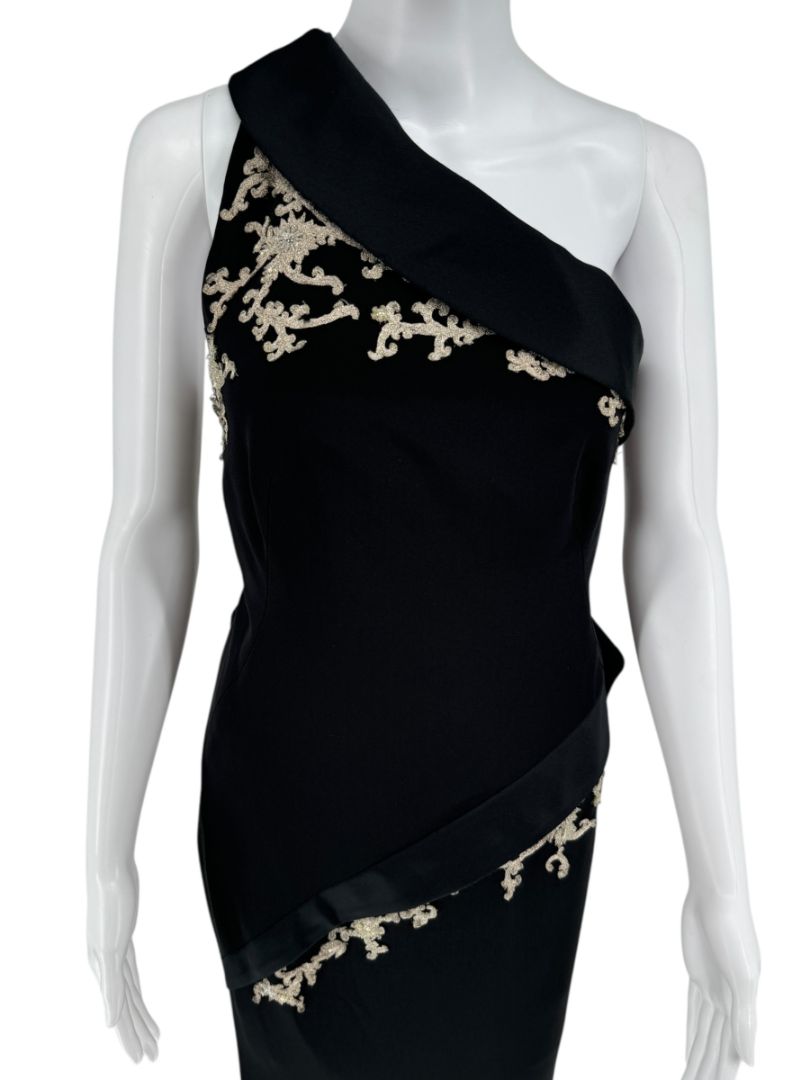 Pamella Roland Black One-Shoulder Gown with Embroidered Gold Appliqué - Large