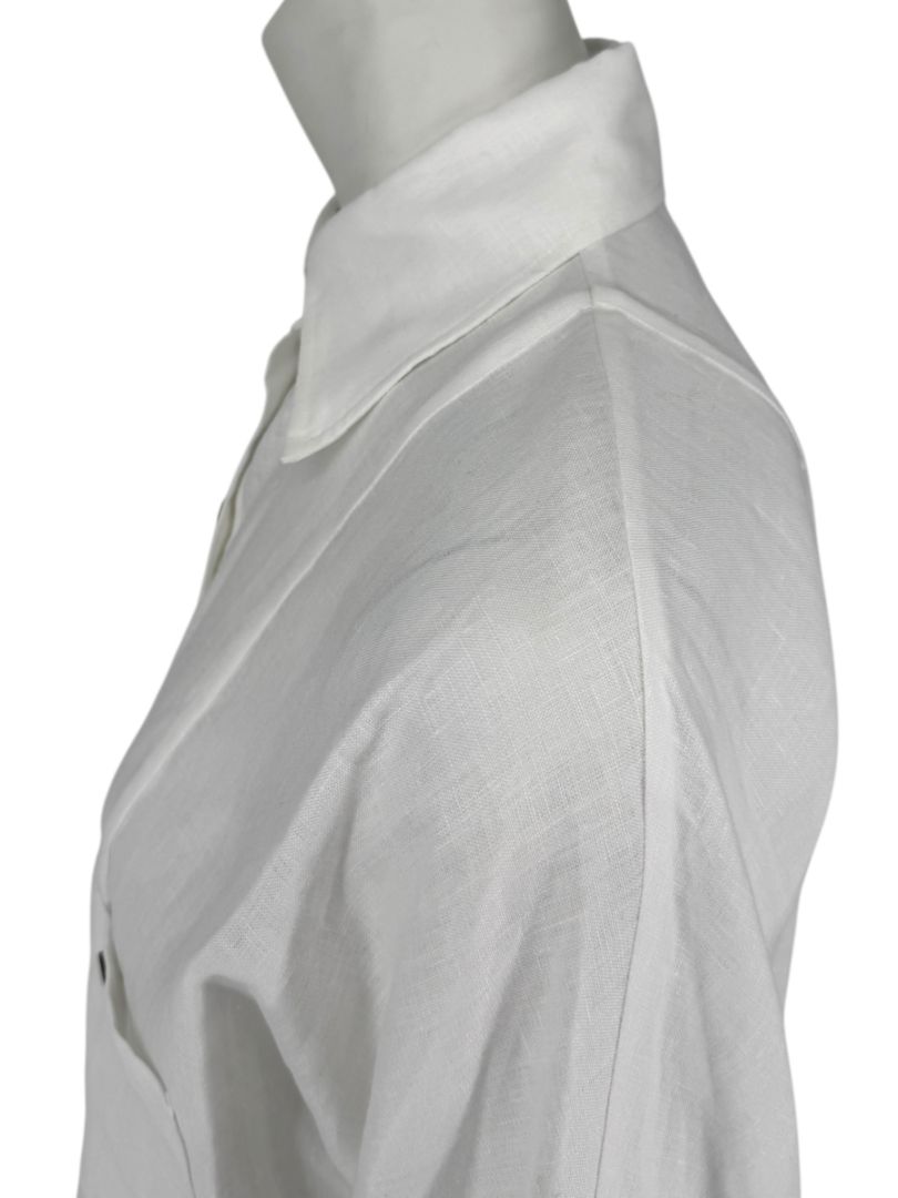 WOERA White Linen Button-Up Shirt – Size M