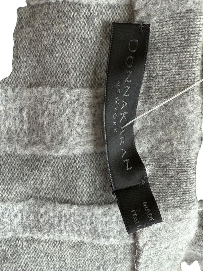 Donna Donna Karan Gray Wool-Blend Oversized Sweater – Size S