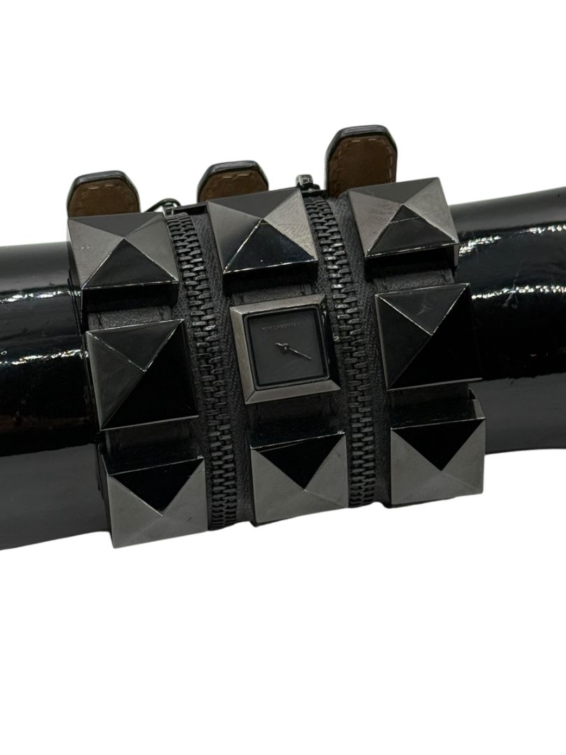 Karl Lagerfeld Black Zip Triple Strap Watch – Model KL2001