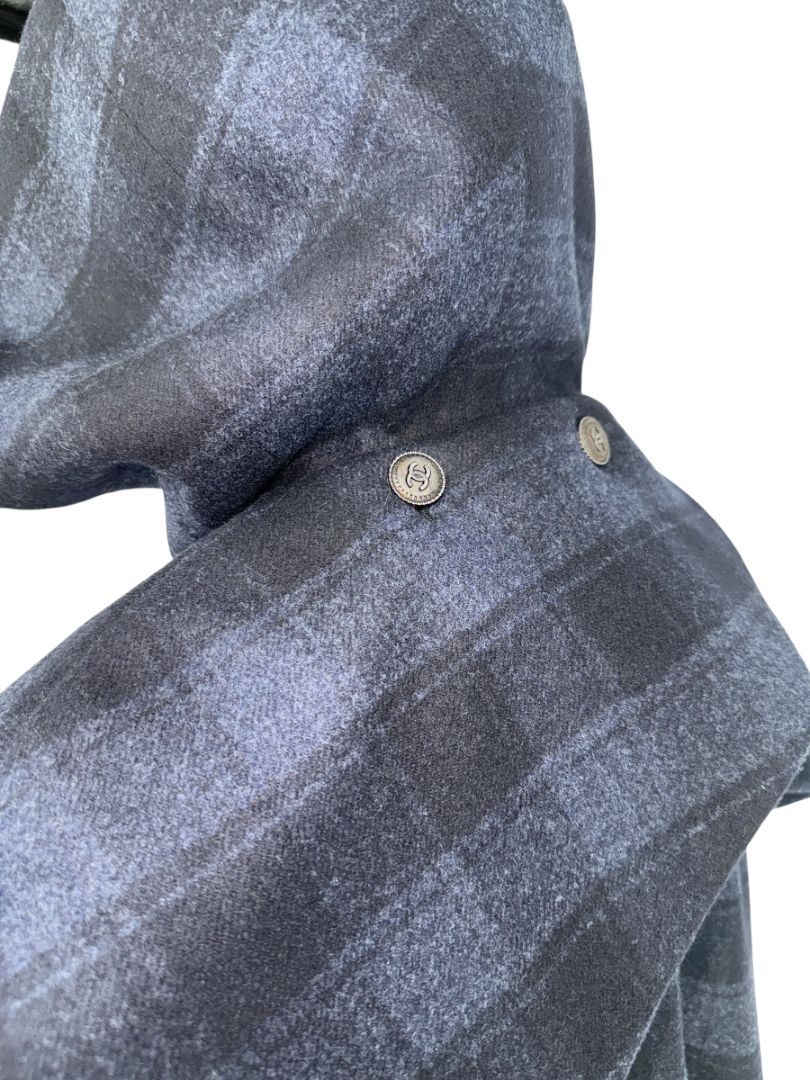 *RARE* Chanel Navy & Black Plaid Wool Hooded Cape with Logo Buttons – Size FR 44