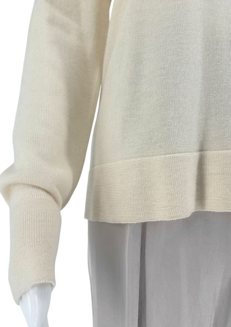 The Row Ivory Cashmere-Silk Crewneck Sweater – Size L