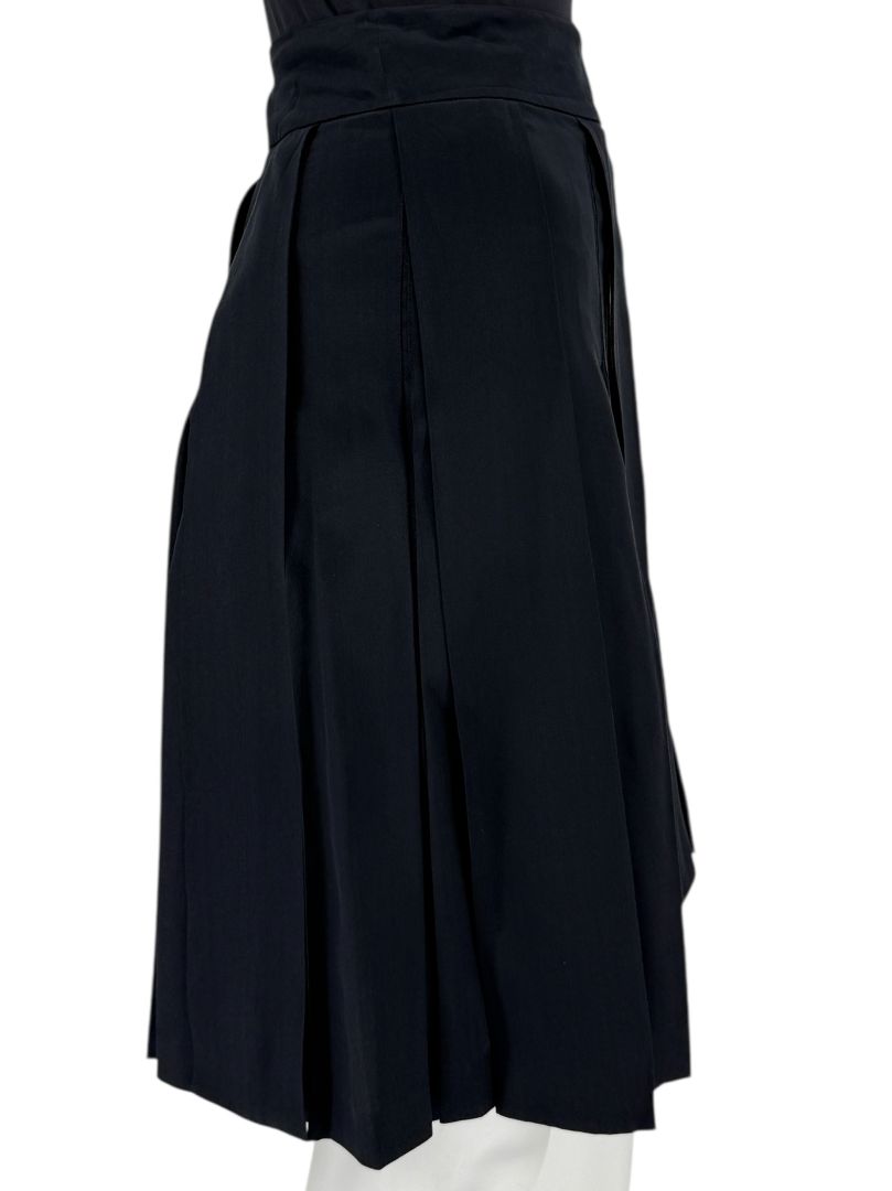 Chanel Pleated Soft Black Silk Skirt – Spring 2001, Size 42
