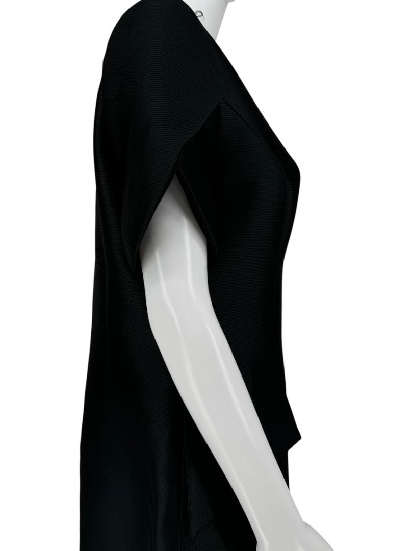 Pamella Roland Black Structured A-Line Dress with Sculptural Sleeves – Large