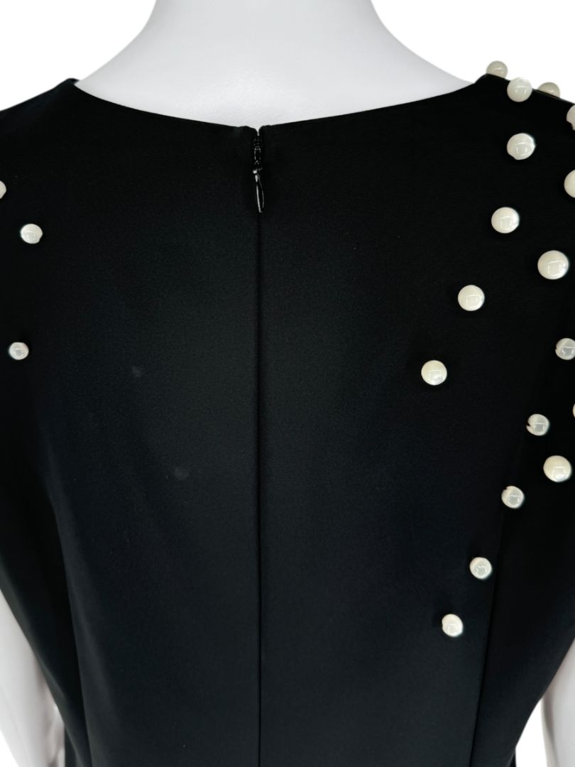 Pamella Roland Black Sleeveless Shift Dress with Pearl Embellishments – Large