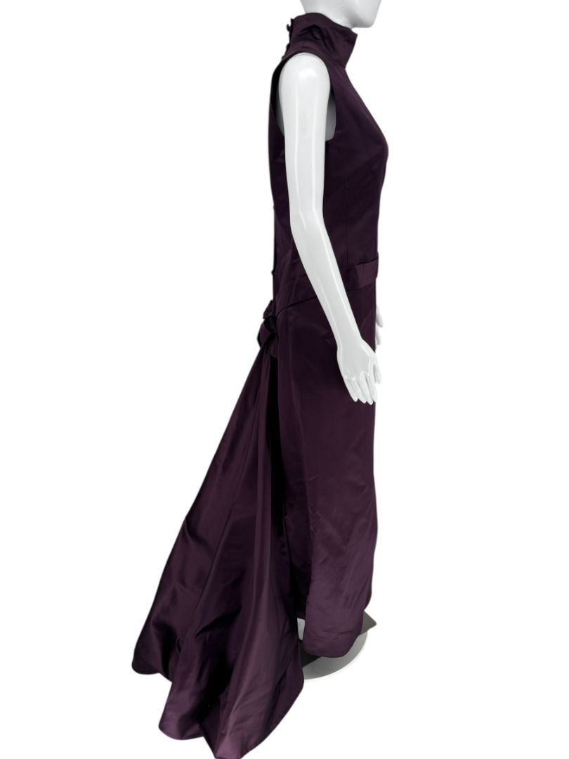 Plum High Neck Sleeveless Gown with Back Bow Detail – Large