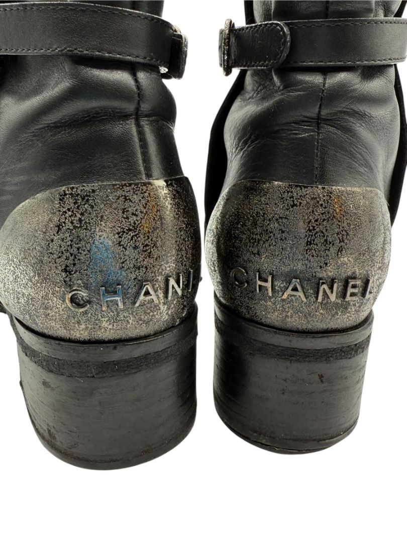 Chanel Black Leather Ankle Boots with Distressed Logo Heel – Size 40 (US 10)