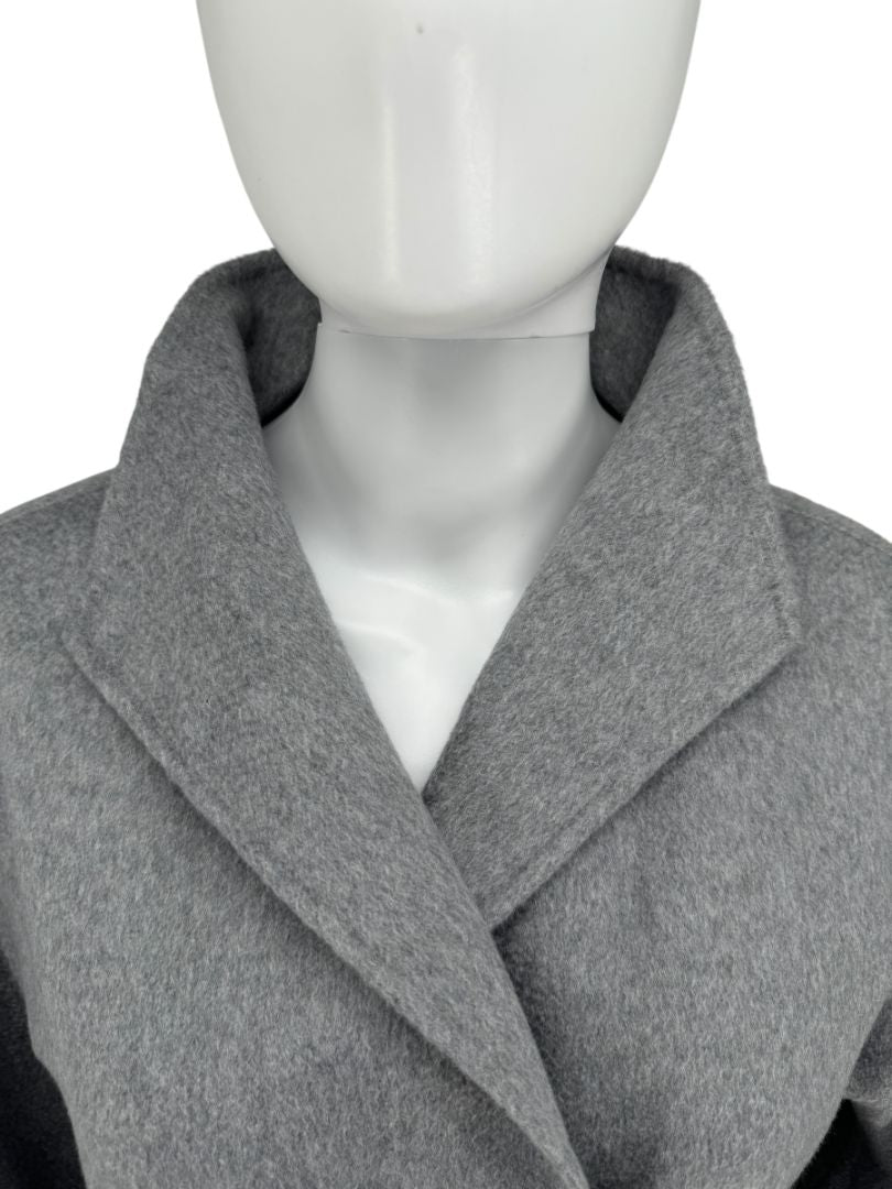 Max Mara ‘Manuela’ Belted Wrap Coat in Light Grey – Size US 10 / IT 44