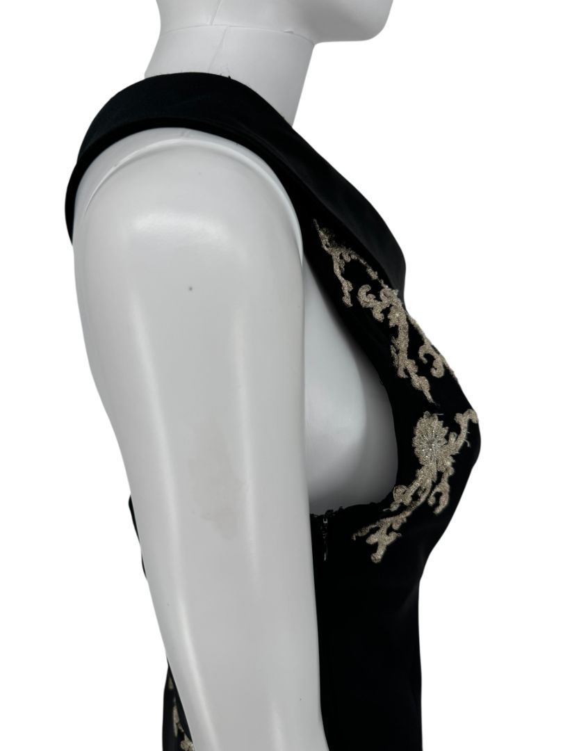 Pamella Roland Black One-Shoulder Gown with Embroidered Gold Appliqué - Large