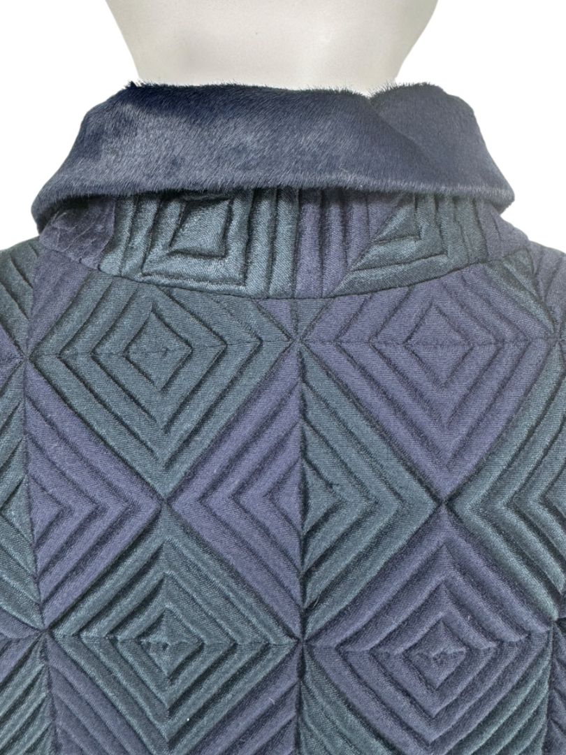 Pamella Roland Navy Geometric-Quilted Long Coat – Large