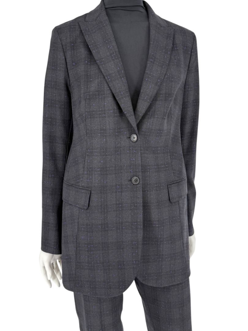 Akris Punto Grey Wool Suit with Purple Fleck Detailing – Size US 10