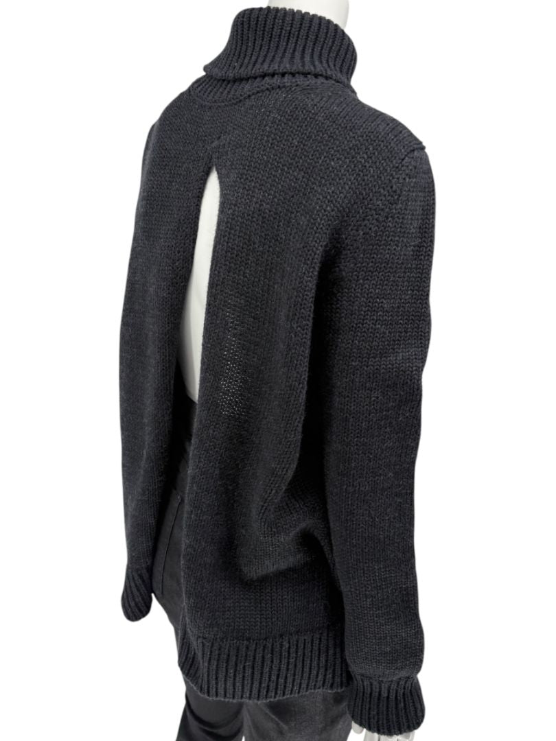 Louis Vuitton Fall 2007 Runway Soft Black Cutaway Turtleneck Sweater – Size M