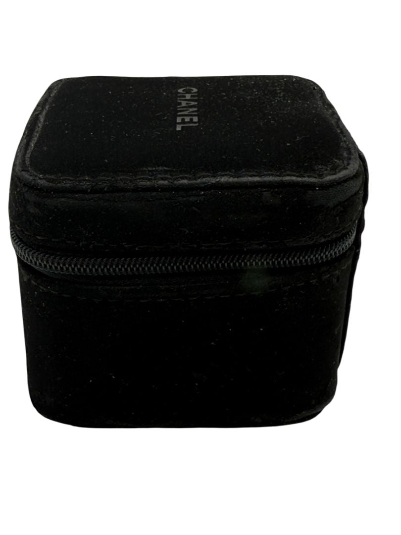 Chanel Black Travel Jewelry & Watch Case – Suede Zip Cube