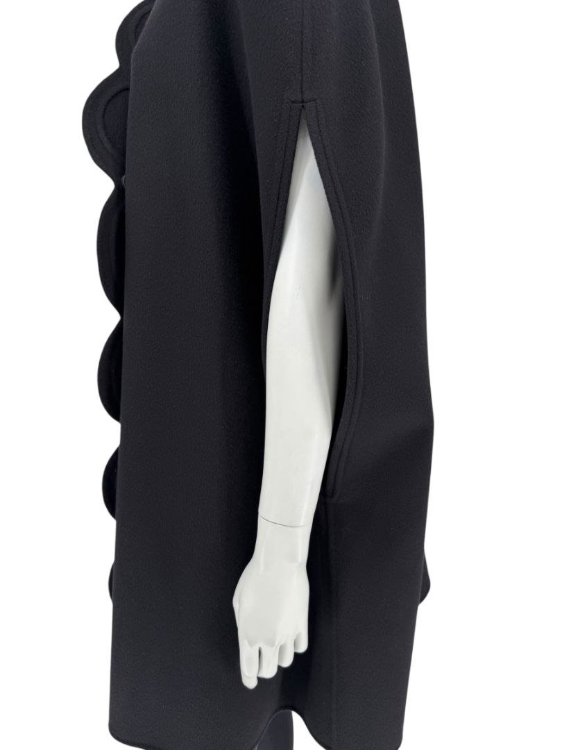 Valentino Black Wool/Cashmere Cape with Scalloped Edge – Size 10