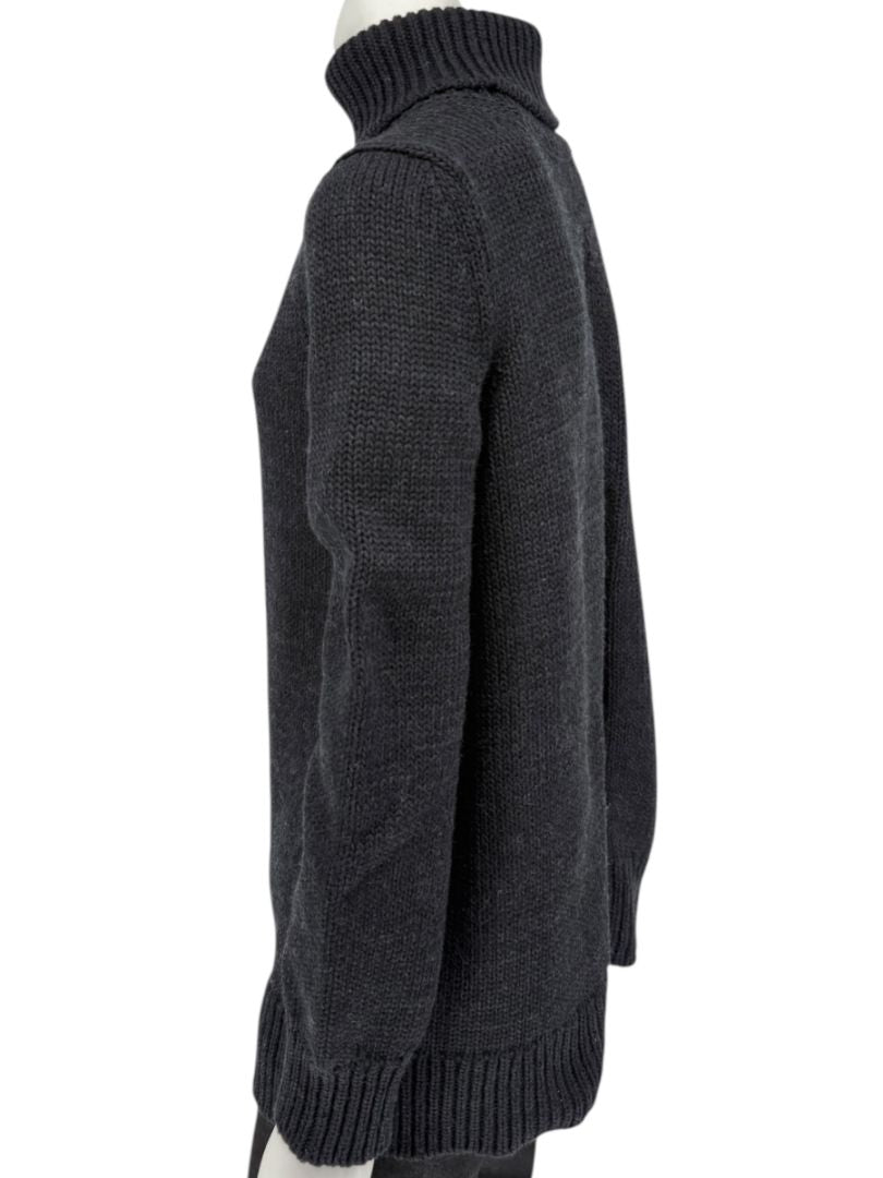 Louis Vuitton Fall 2007 Runway Soft Black Cutaway Turtleneck Sweater – Size M