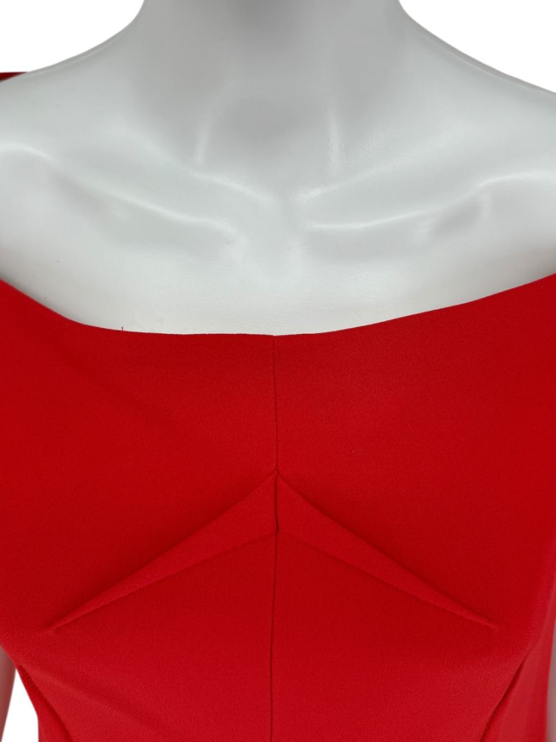 Pamella Roland Sculptural Red Cocktail Dress – Estimated Size 12