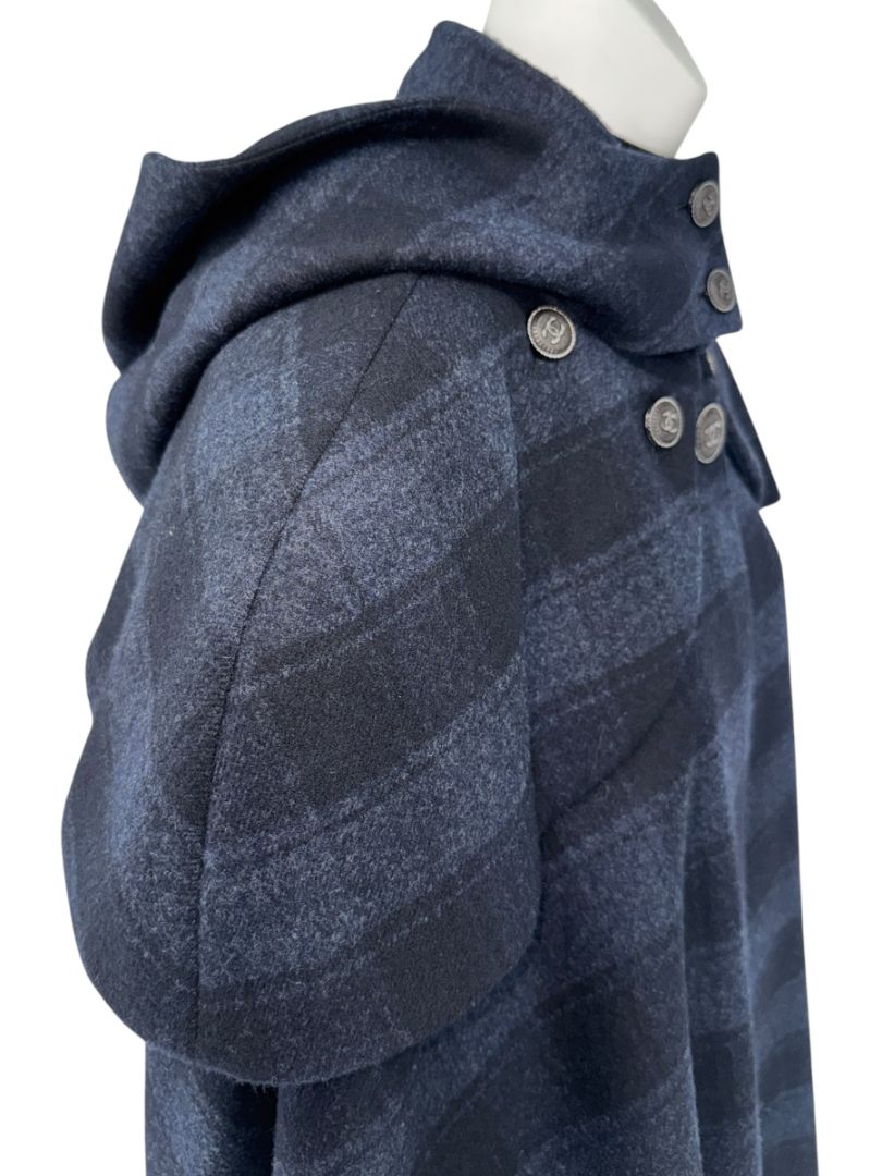 *RARE* Chanel Navy & Black Plaid Wool Hooded Cape with Logo Buttons – Size FR 44