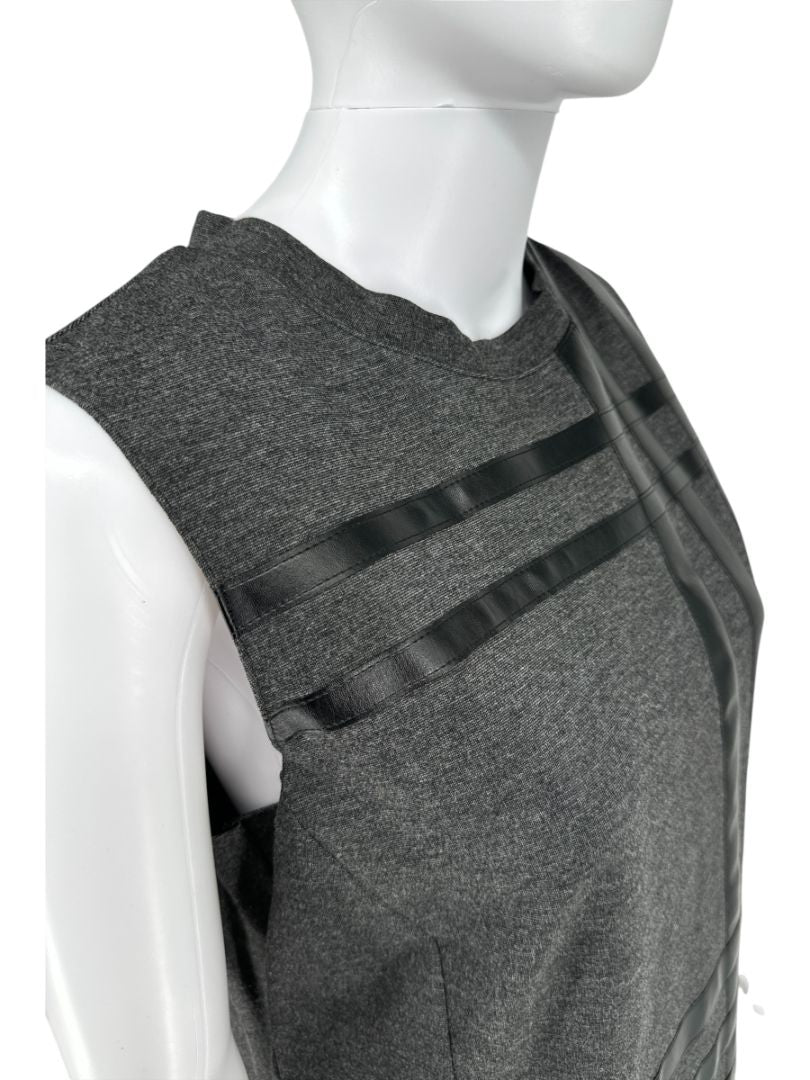 Akris Punto Charcoal Grey Sleeveless Tunic & Tapered Pants Set – Size 10