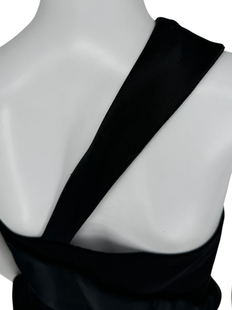 Pamella Roland Black One-Shoulder Gown with Embroidered Gold Appliqué - Large
