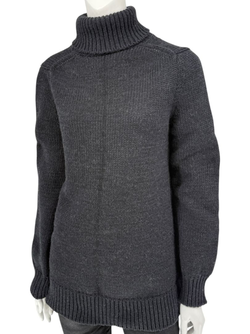 Louis Vuitton Fall 2007 Runway Soft Black Cutaway Turtleneck Sweater – Size M