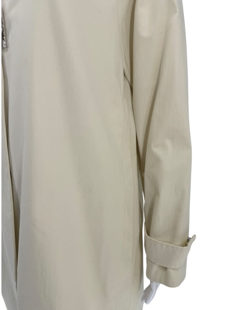 A-K-R-I-S- Cream Magnetic Closure Cotton Coat – Size 6