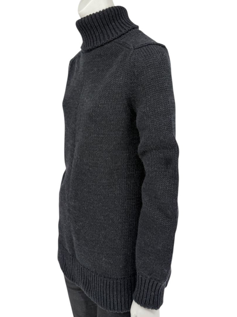 Louis Vuitton Fall 2007 Runway Soft Black Cutaway Turtleneck Sweater – Size M