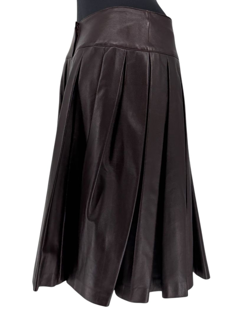 Chanel Fall 2001 Pleated Lambskin Skirt – Size 42