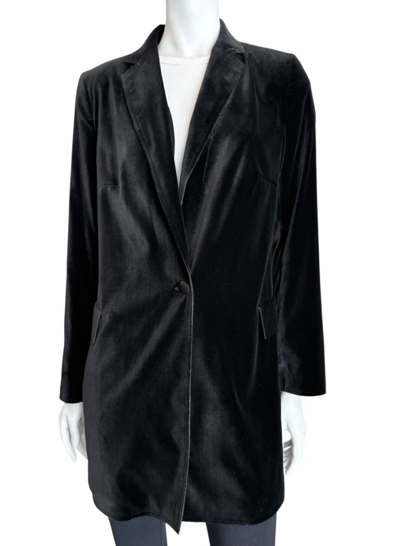 Akris Punto Black Velvet Single-Breasted Blazer – Size 10