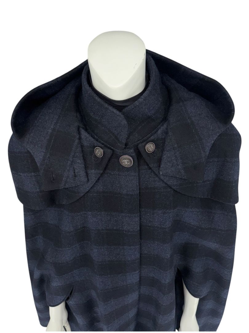 *RARE* Chanel Navy & Black Plaid Wool Hooded Cape with Logo Buttons – Size FR 44