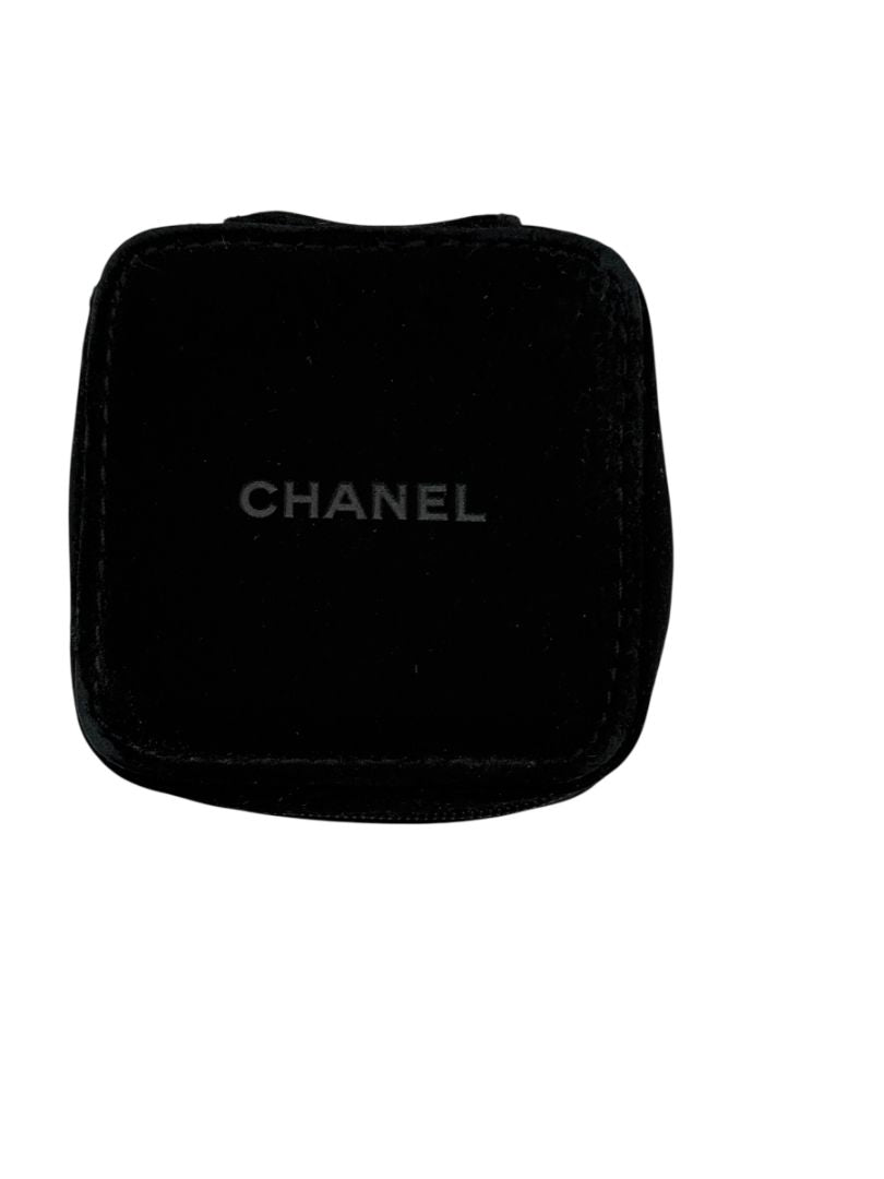 Chanel Black Travel Jewelry & Watch Case – Suede Zip Cube