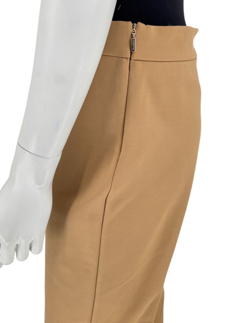 MaxMara Camel Jersey Tapered Pants – Size 12 (US) / 44 (FR)
