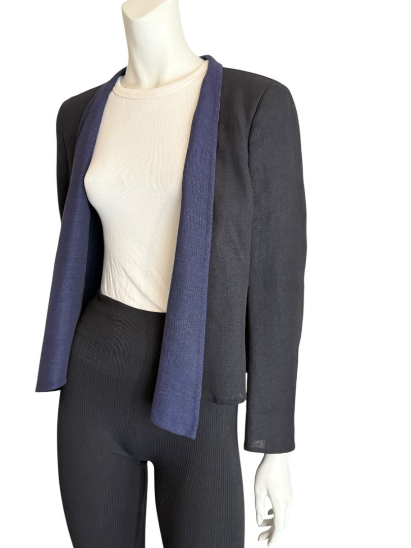 Akris Bergdorf Goodman Linen-Blend Cropped Open Jacket – Black & Navy – Size US 10