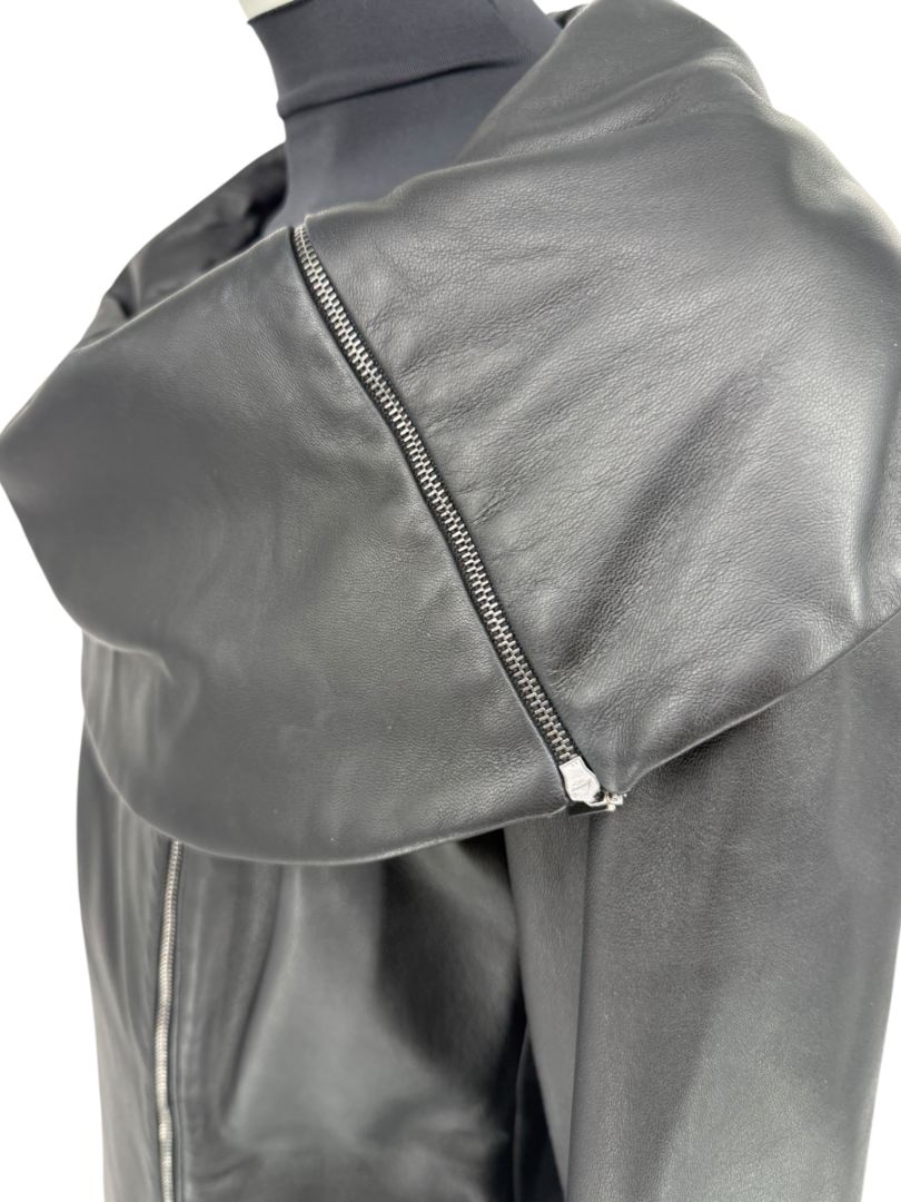 Armani Collezioni Black Leather Sculpted Jacket – Size 12