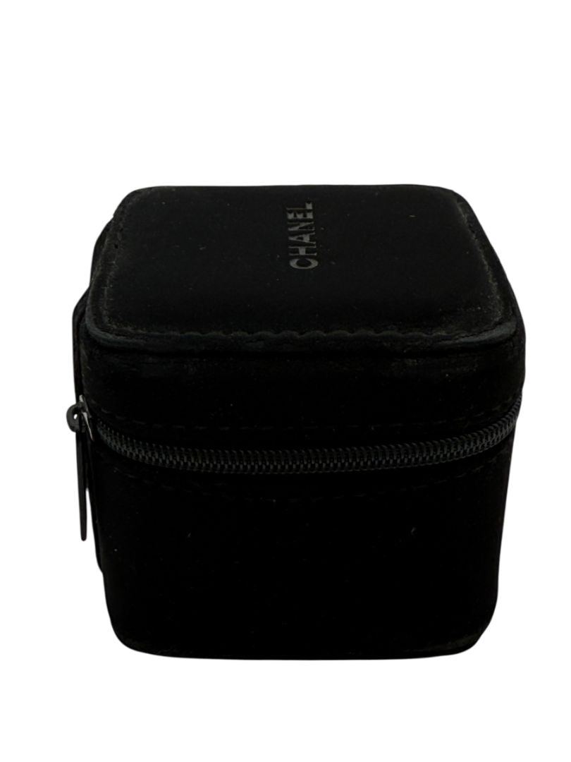 Chanel Black Travel Jewelry & Watch Case – Suede Zip Cube