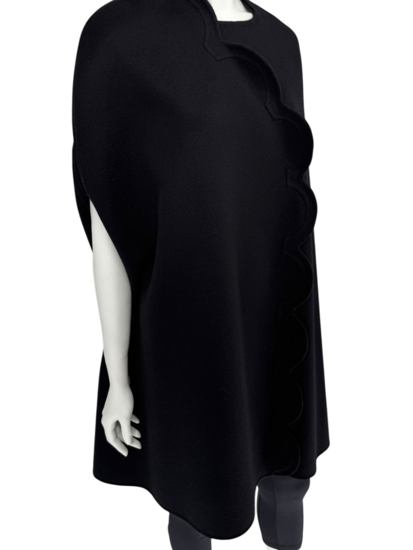 Valentino Black Wool/Cashmere Cape with Scalloped Edge – Size 10