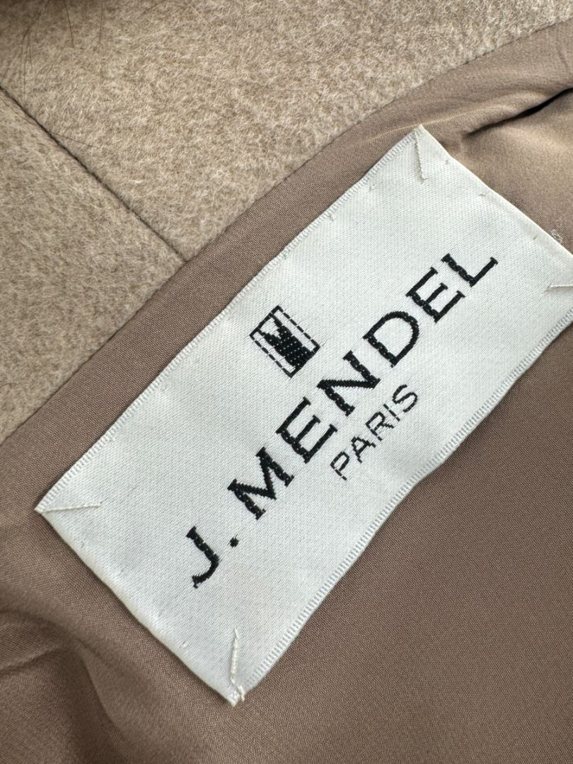 J. Mendel Camel Wool Cape with Fox Fur Trim – One Size